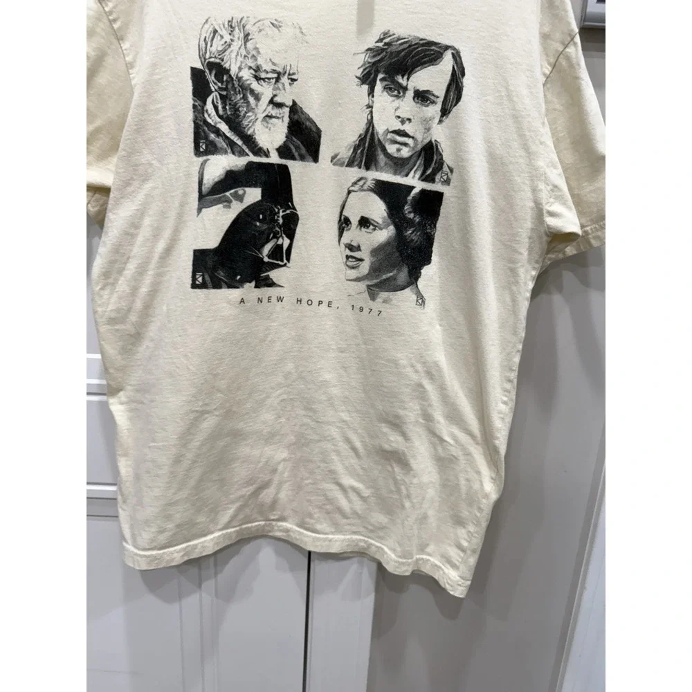 Start Wars Beige Unisex T-shirt Size Large 100% Cotton‎ - Picture 4 of 5